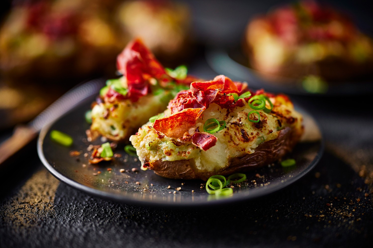 Air fryer loaded potato skins