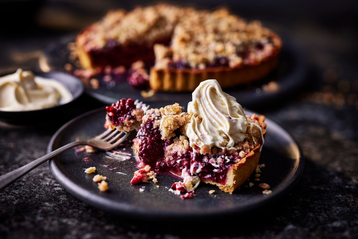 Blackberry pie with elderflower clotted cream
