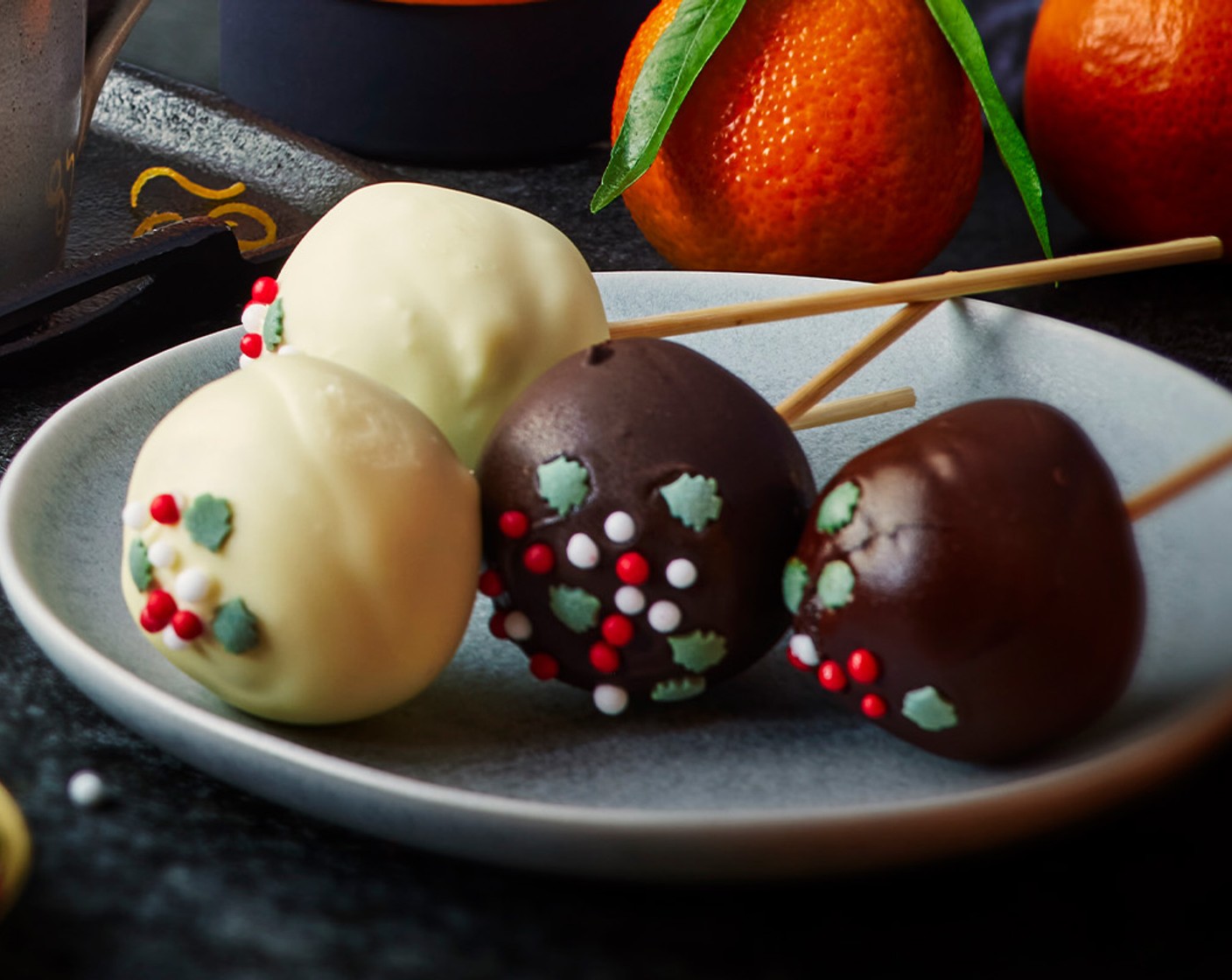 step 7 Serve with a hot chocolate made with our M&S Belgian milk hot chocolate flakes, topped with marshmallows and golden blond chocolate or cream and orange zest.