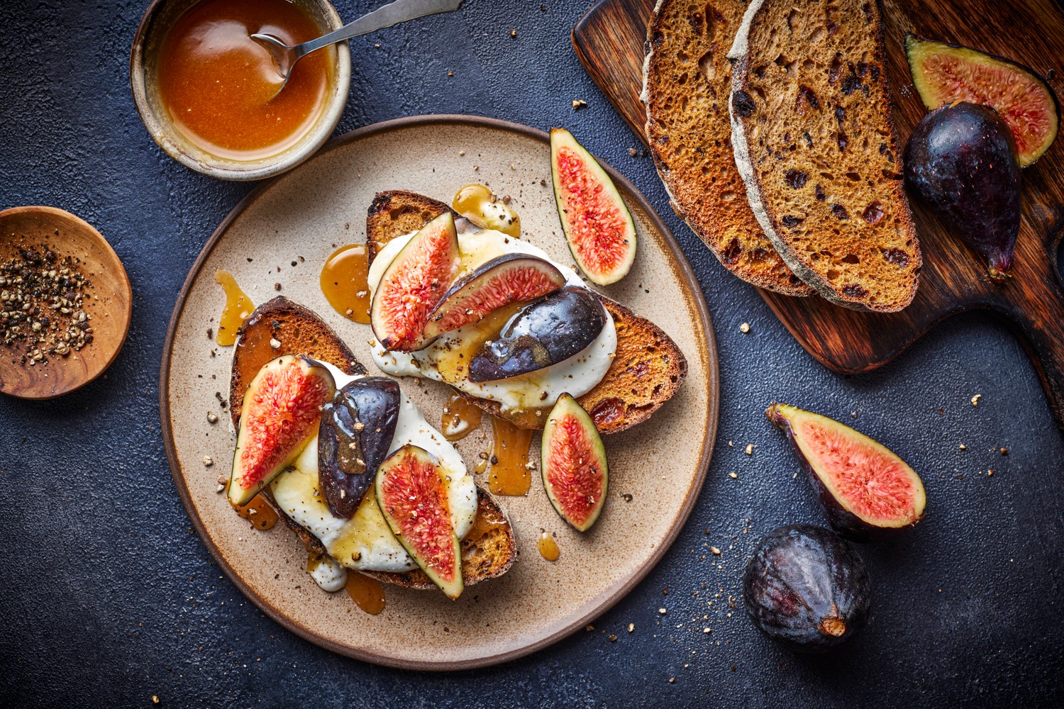Whipped cottage cheese, figs and honey on fruit toast