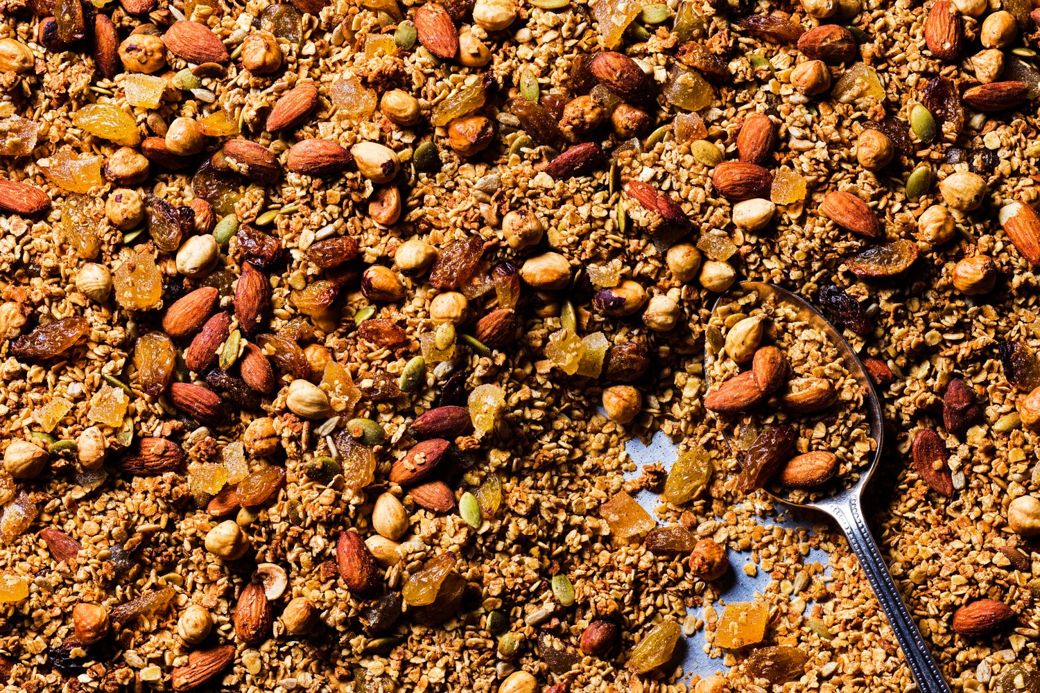 Spiced granola