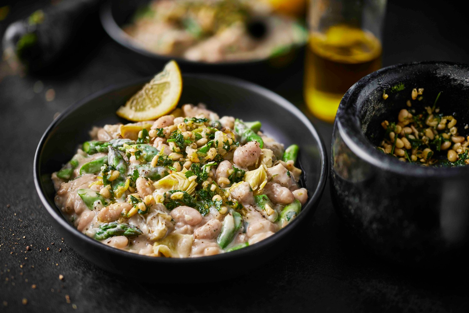 Asparagus and artichoke beanotto