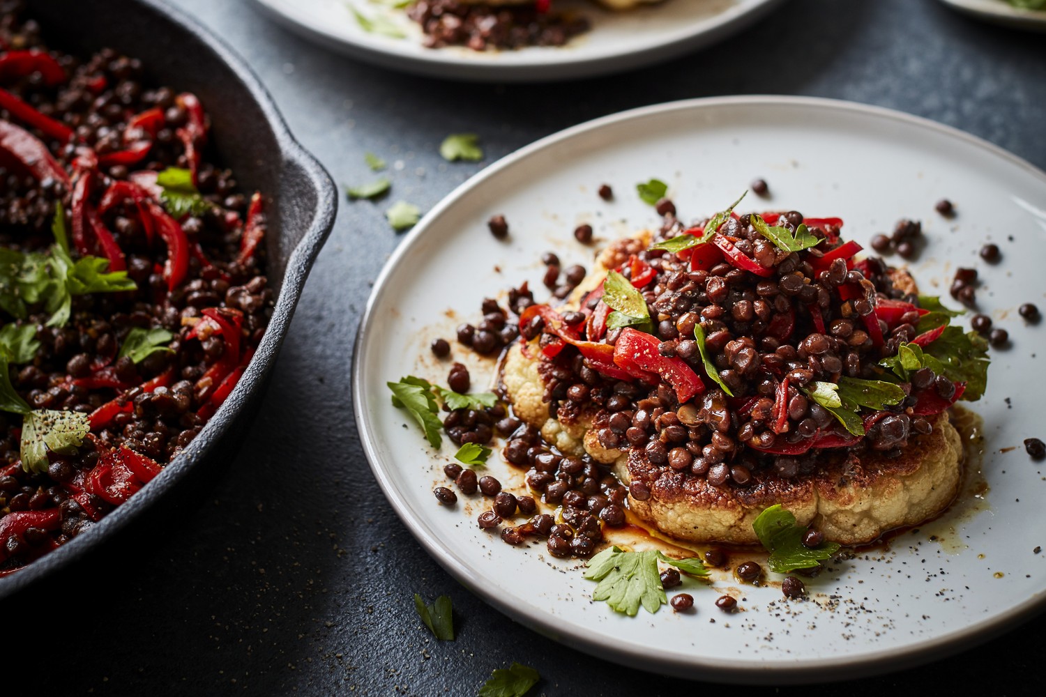 Cauliflower steaks with pepper and lentils