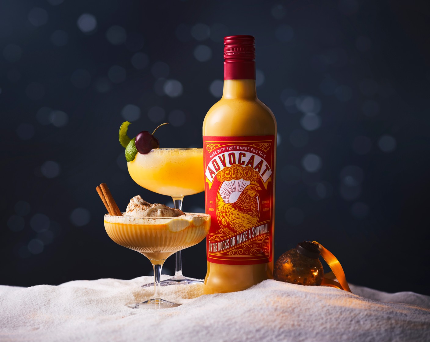 step 1 Pour the advocaat (50 ml) into a glass filled with ice (1 handful) and add a squeeze of lime juice (to taste). Top up with lemonade (to taste) and mix well.