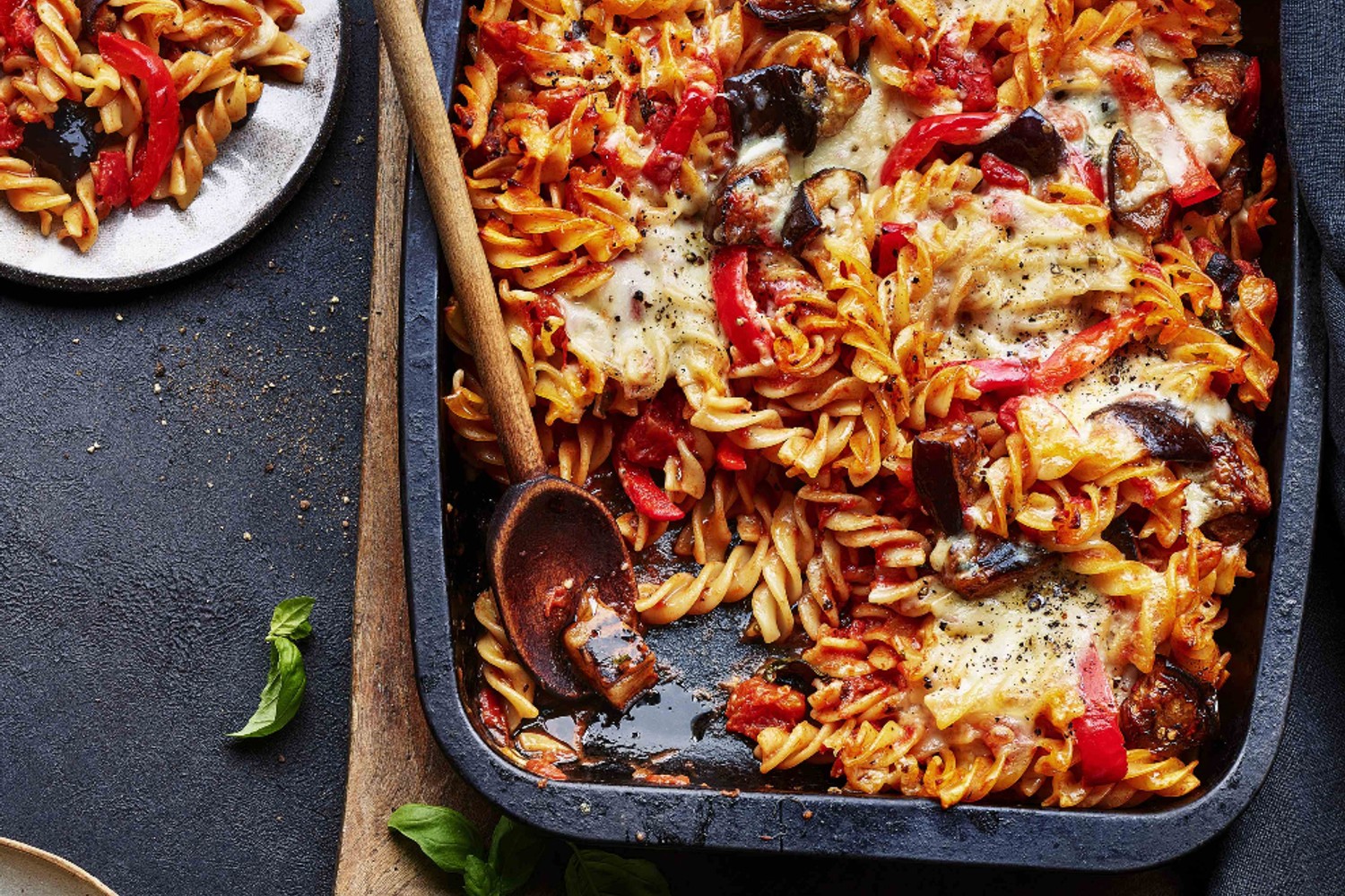 Aubergine and red pepper pasta bake