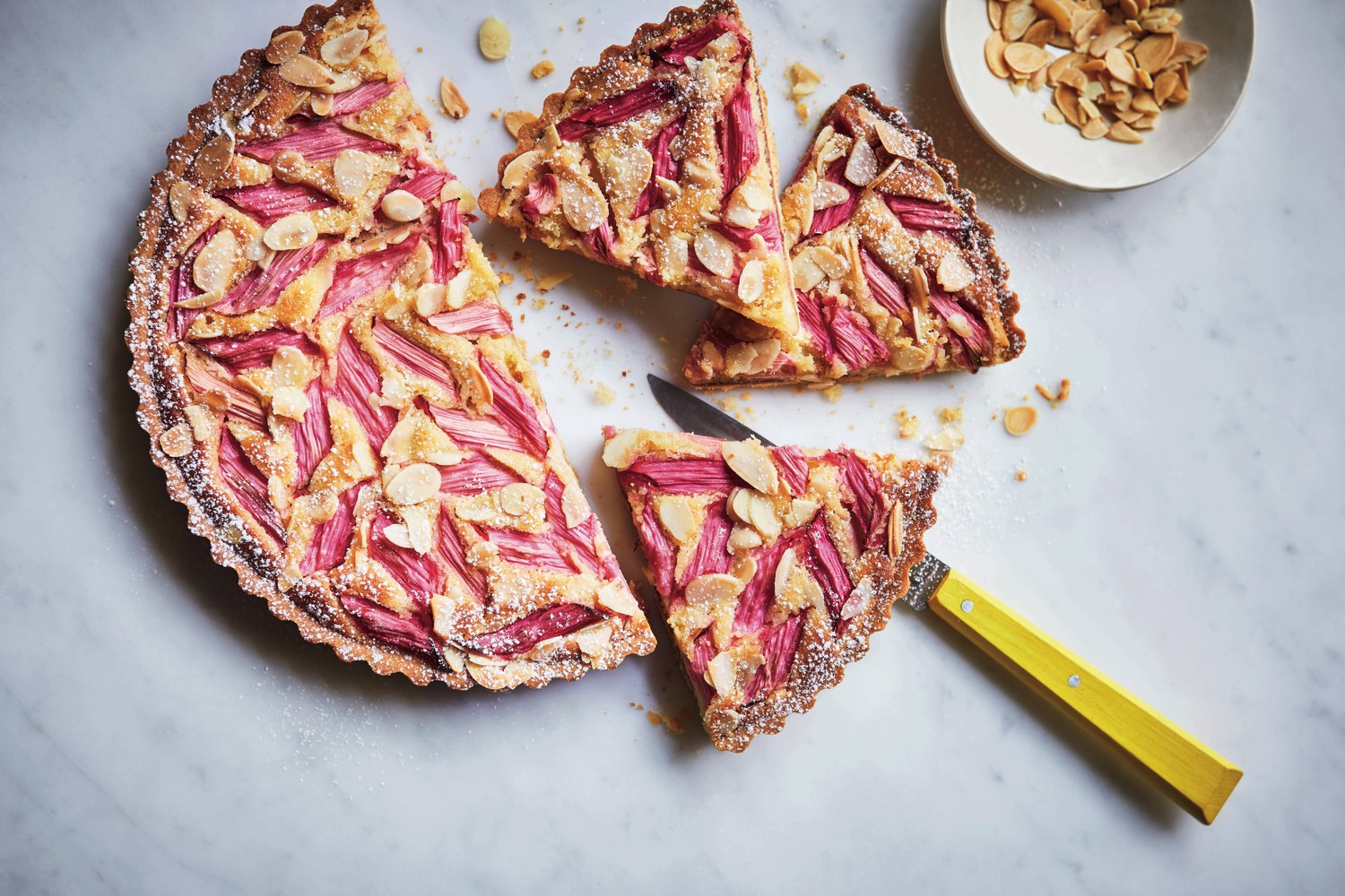 Rhubarb and vanilla Bakewell tart