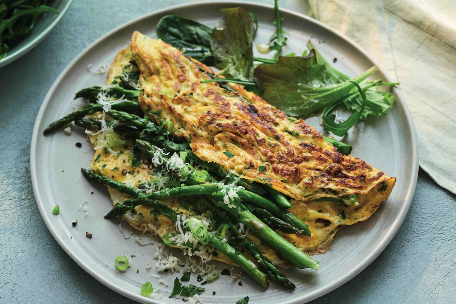 Asparagus and gruyère omelette