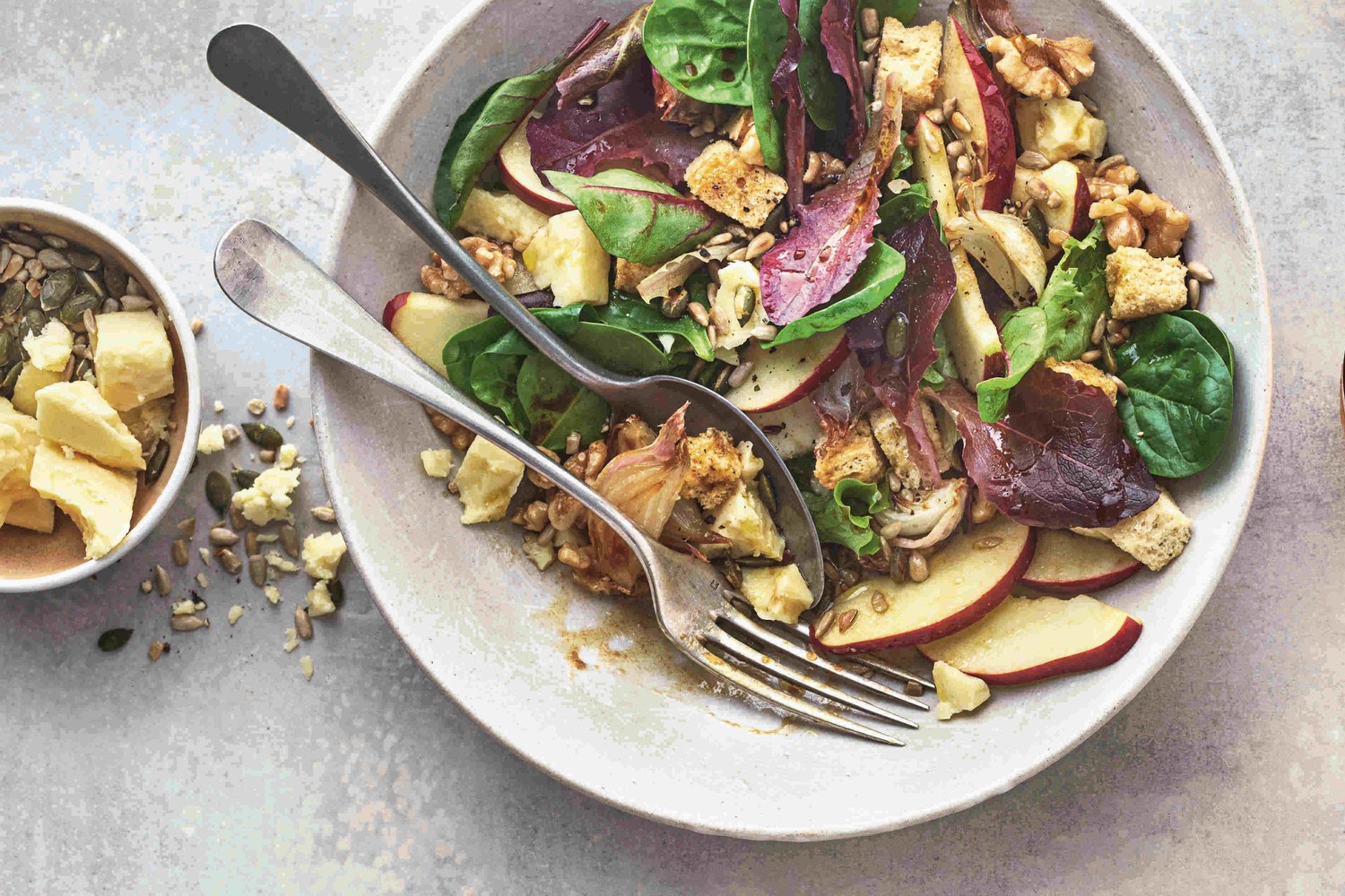 Cheddar, apple and roasted shallot salad