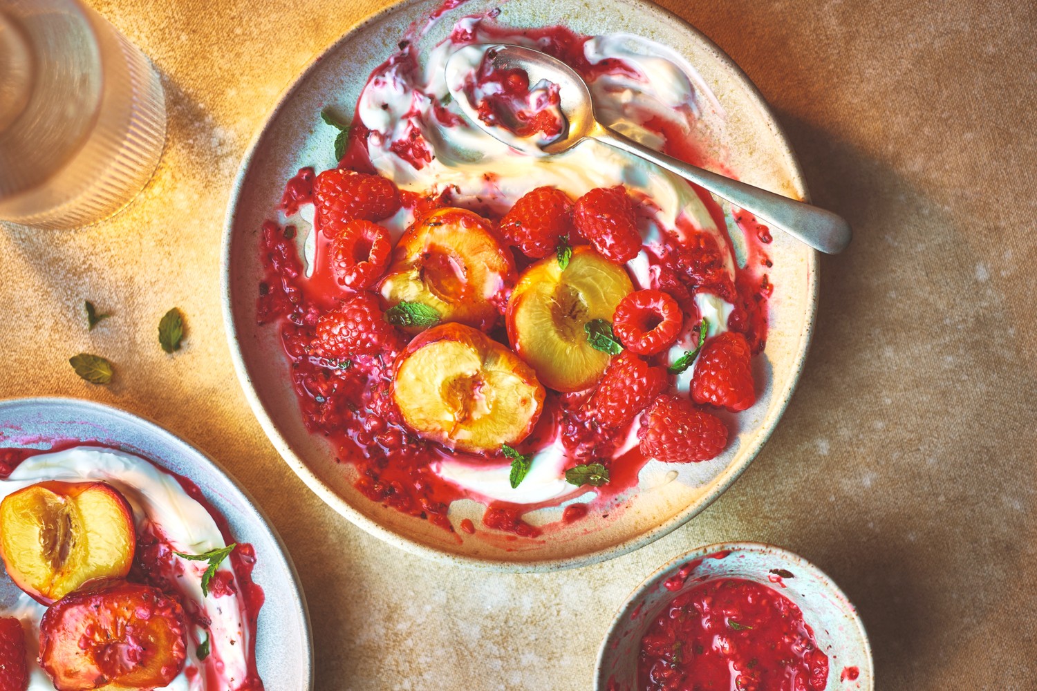 Honey-roast peach and raspberry salad