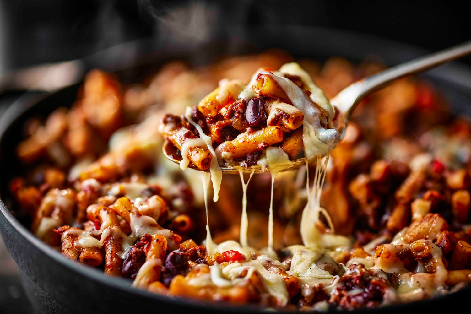 One-pot chilli macaroni bake recipe