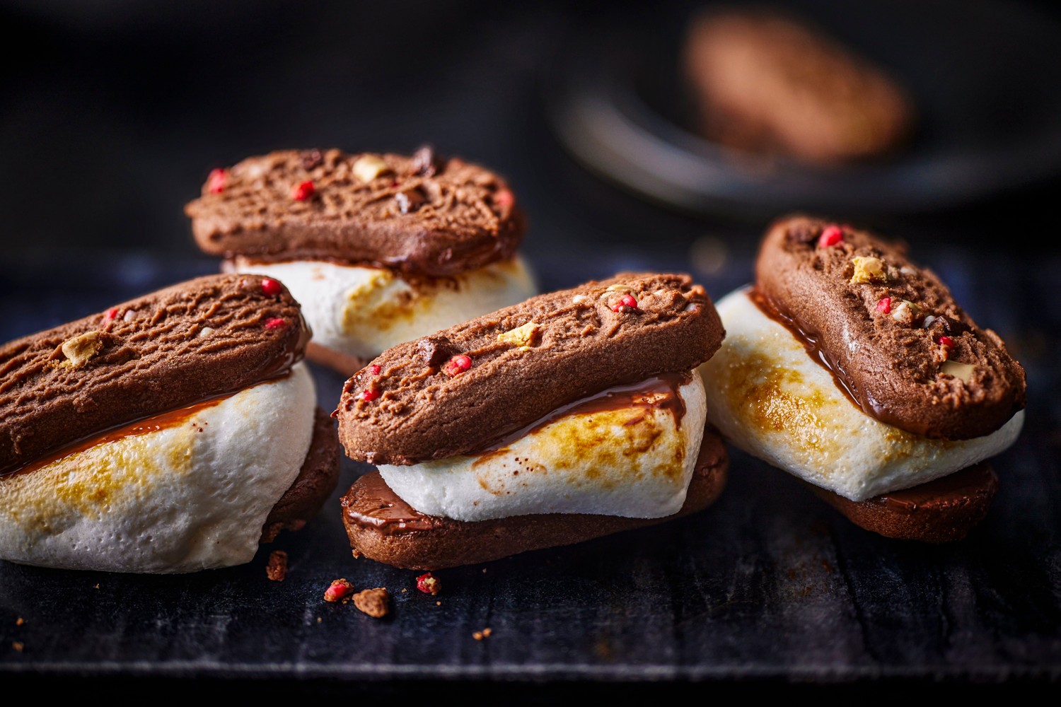 Air fryer peppermint cookie s’mores recipe