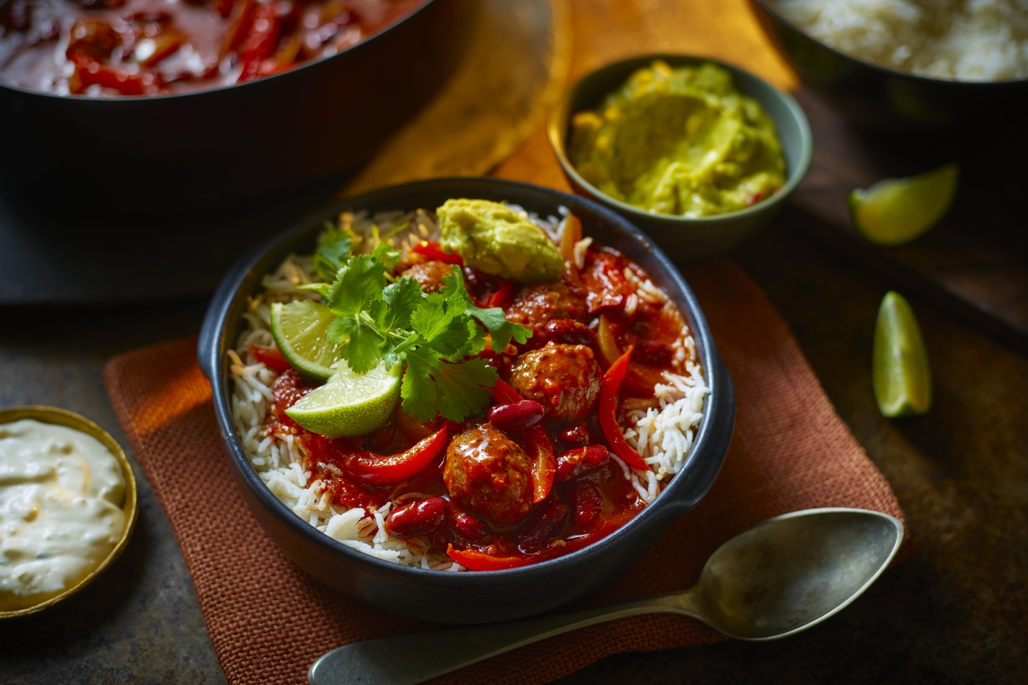Easy one-pot meatball chilli