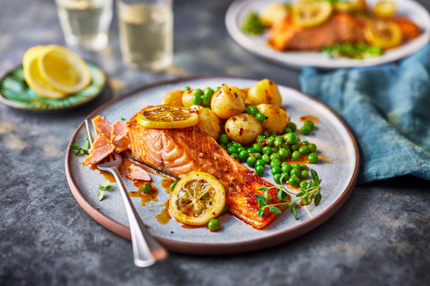 Smoky paprika air fryer salmon