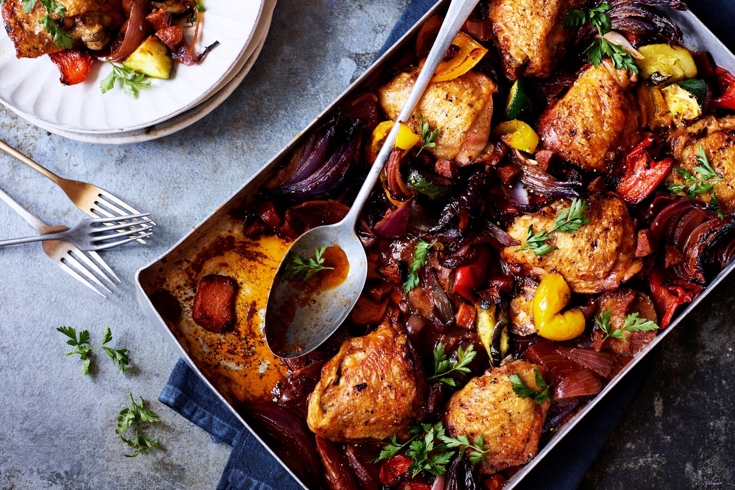Sundried tomato chicken traybake