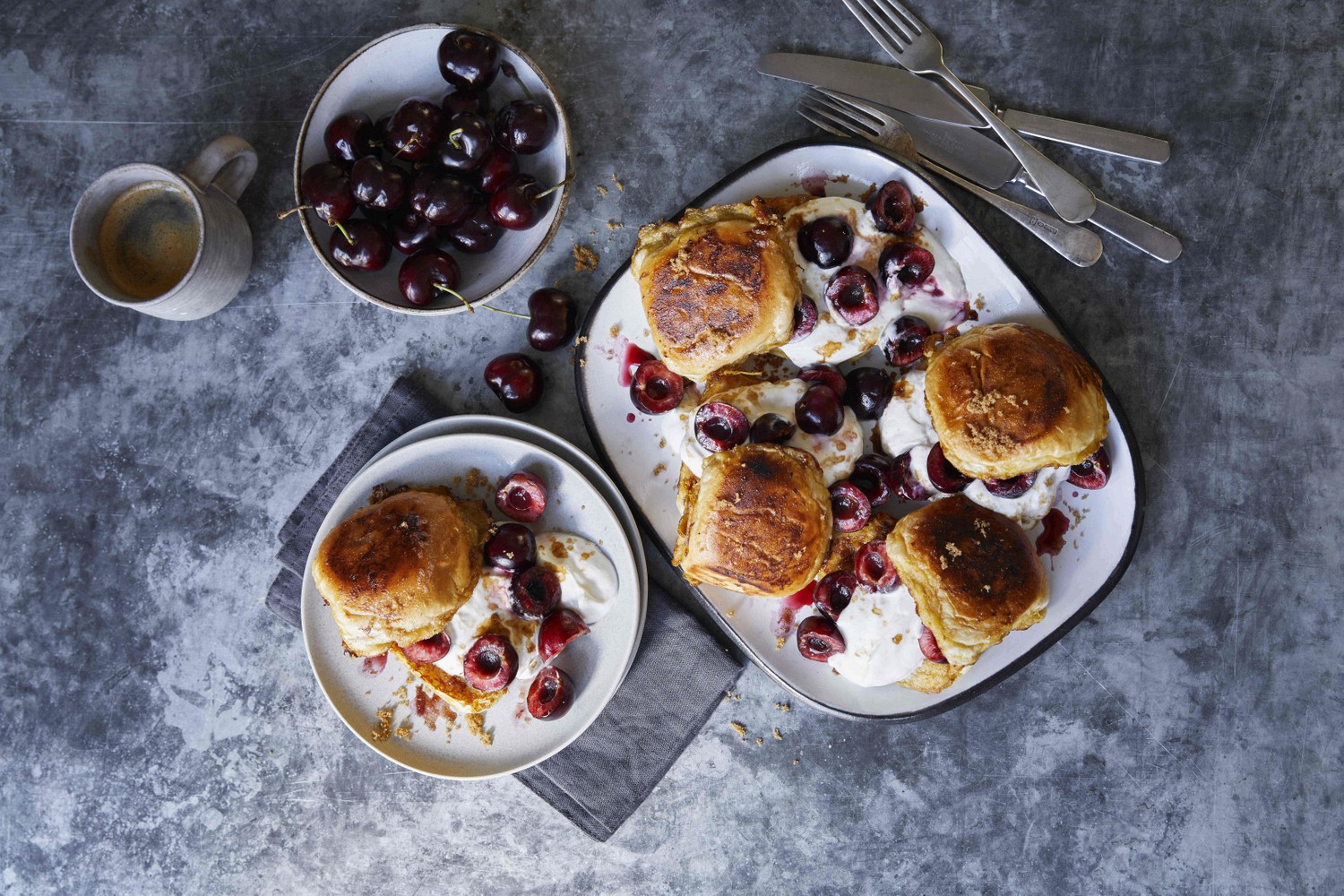 Cherry French toast with crème fraîche