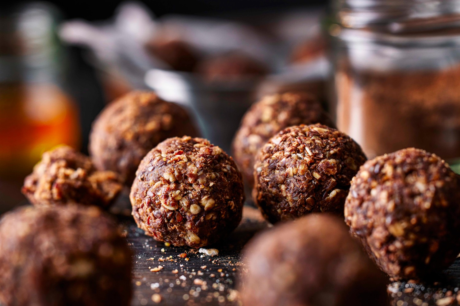 Healthy no-bake protein balls recipe