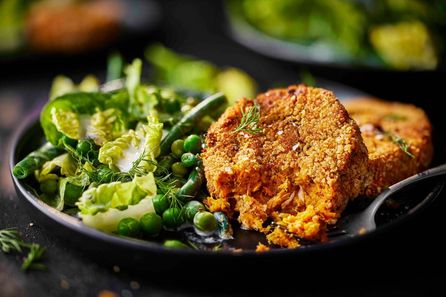 Healthy air fryer salmon fishcakes recipe