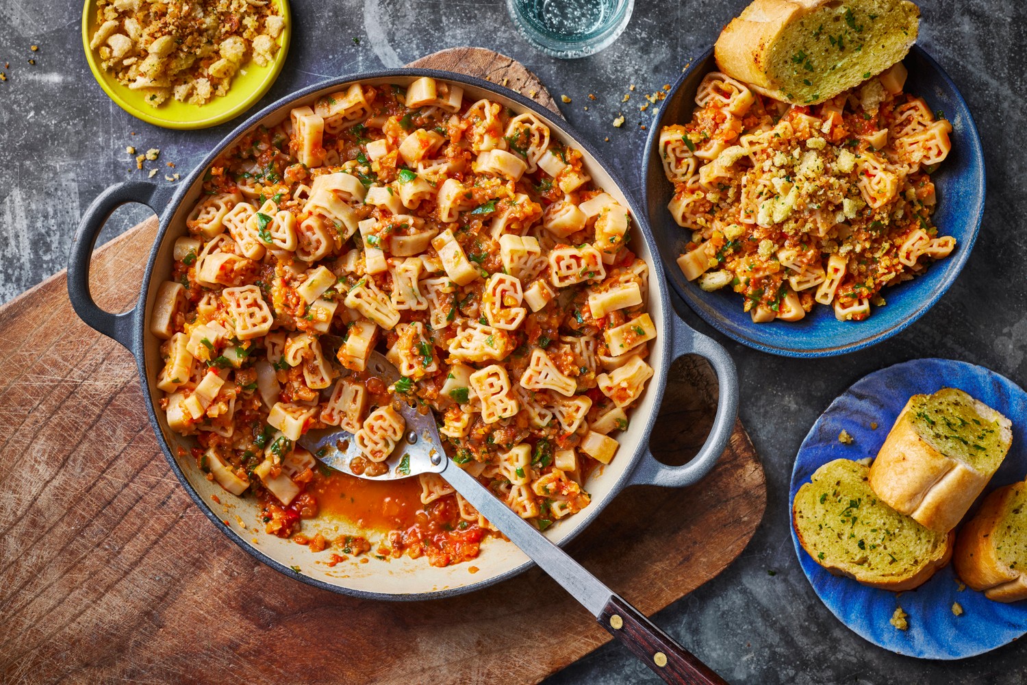 Hidden veg tomato pasta with crunchy garlic breadcrumbs