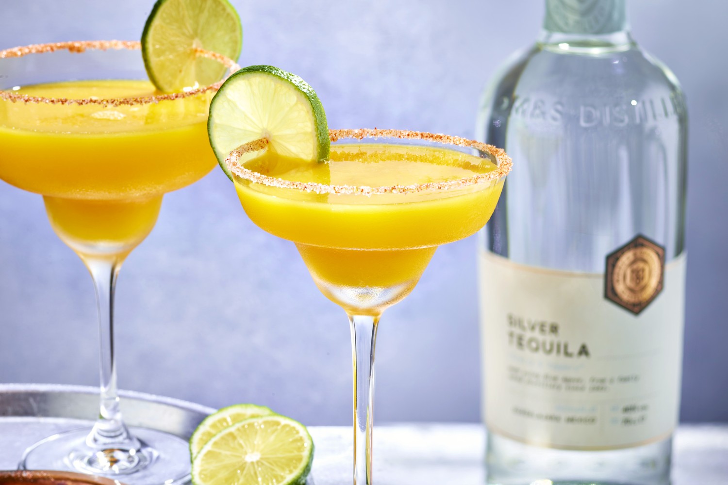 Mango and lime margarita