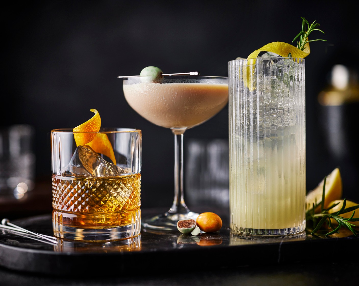 step 4 Fill a glass with ice cubes and add the whisky (50 ml), orange brandy liqueur (5 ml) and 20ml cinnamon syrup. Garnish with a twist of orange peel (as needed) and an extra sprinkle of cinnamon if you like.