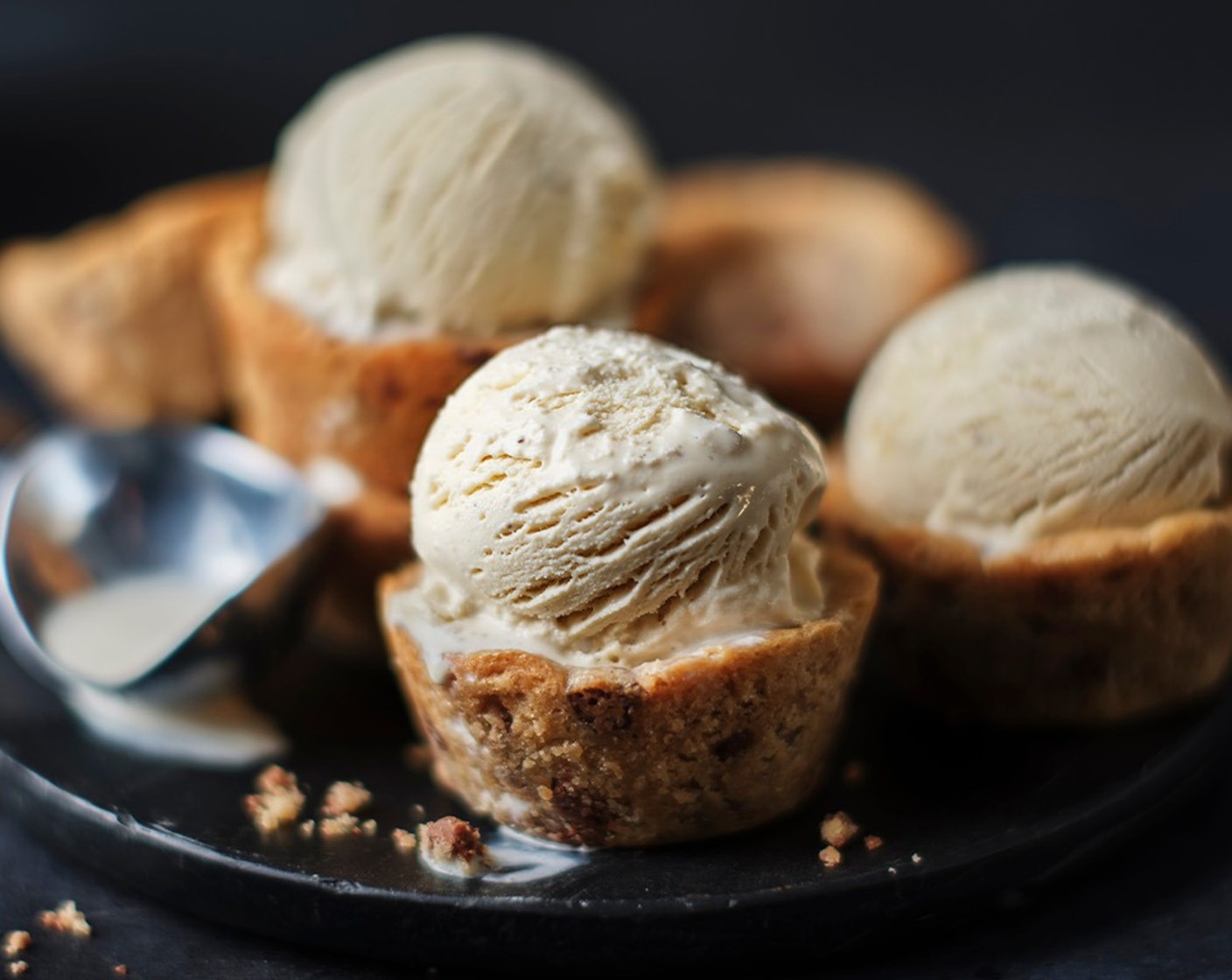 step 6 Top with a scoop of vanilla ice cream (4 scoops).