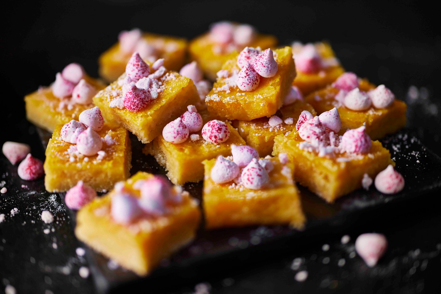 Zingy lemon bars recipe