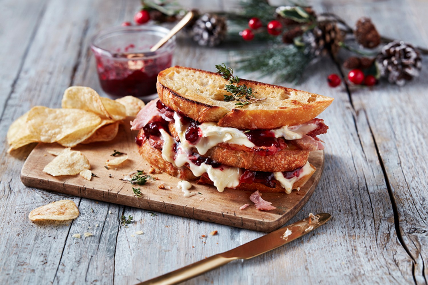 Melty brie, ham and cranberry toastie