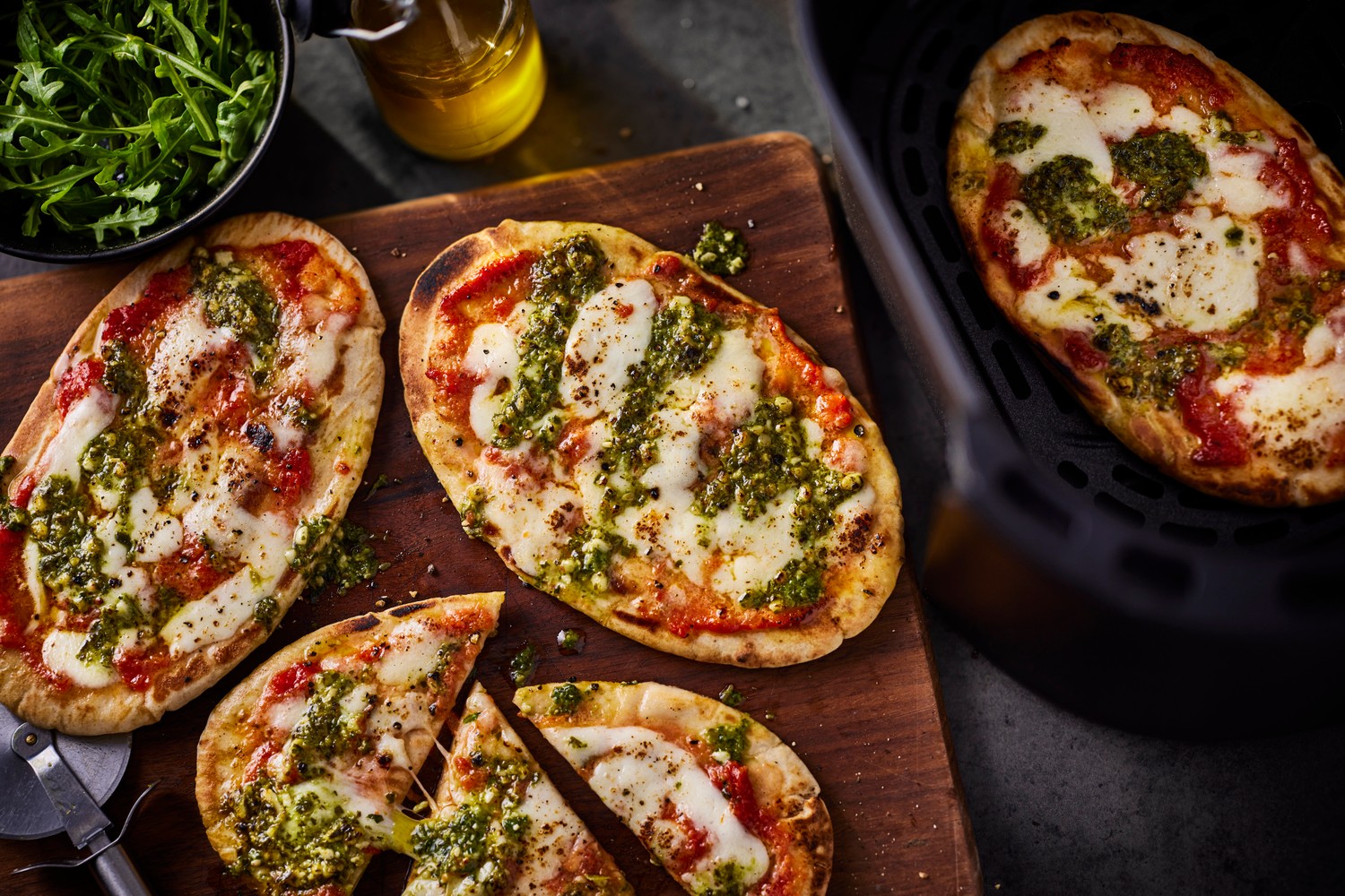 Air fryer pitta bread pesto pizzas
