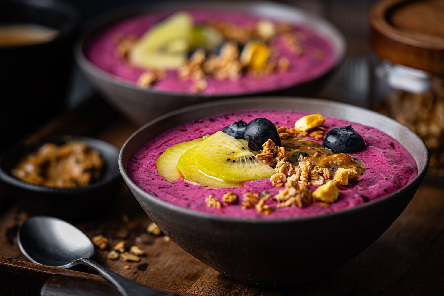 Gut-supporting high fibre smoothie bowl recipe