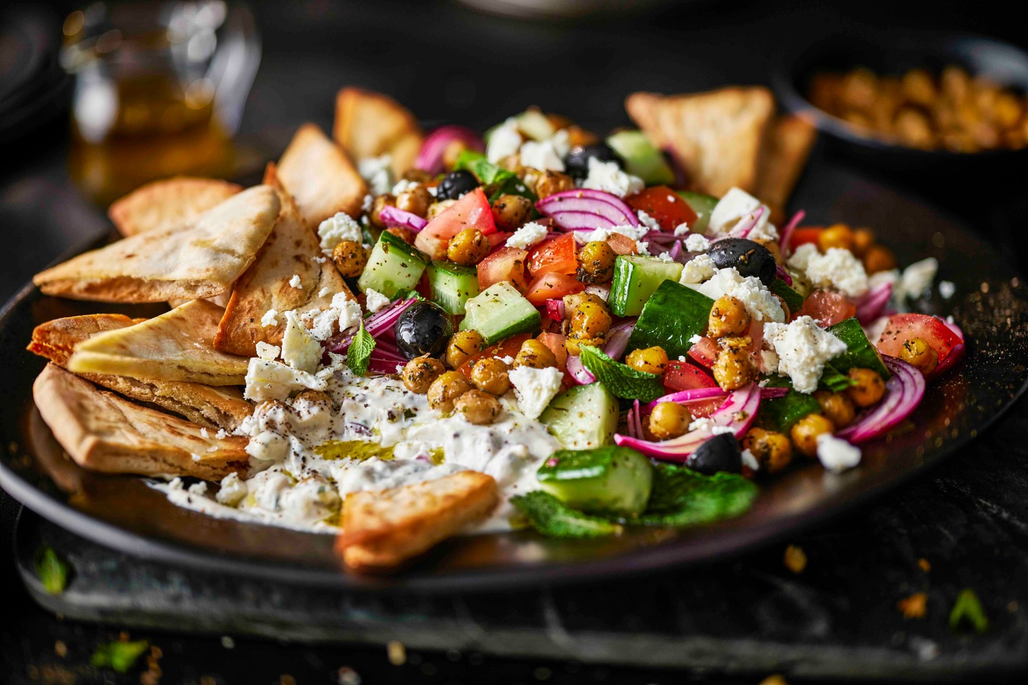 Greek salad nachos