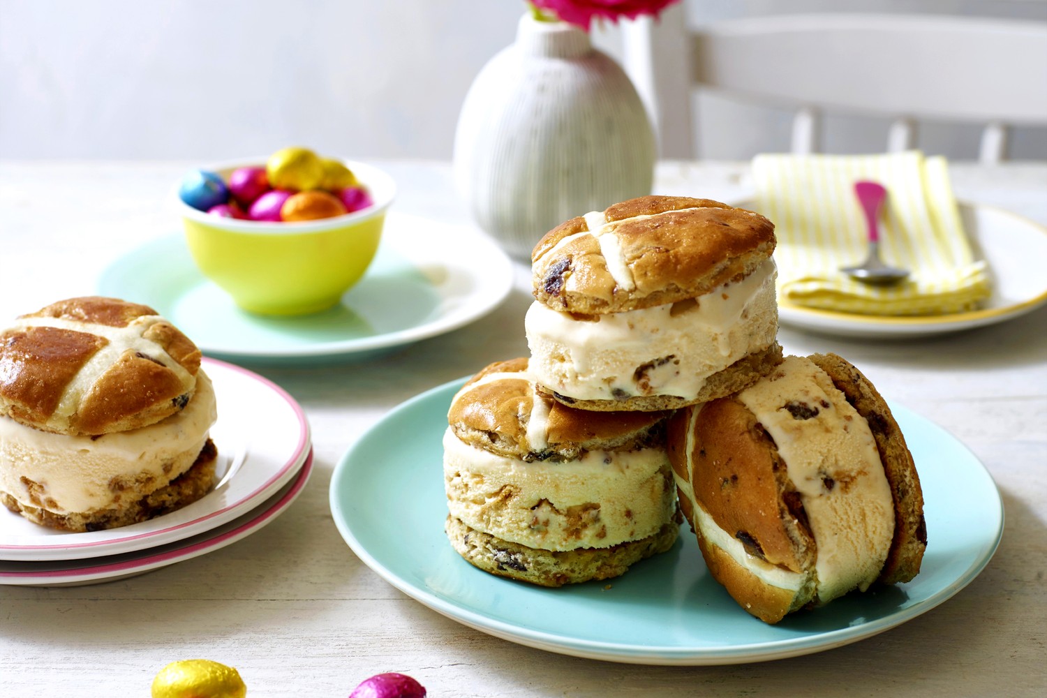 Hot cross bun ice cream sandwiches