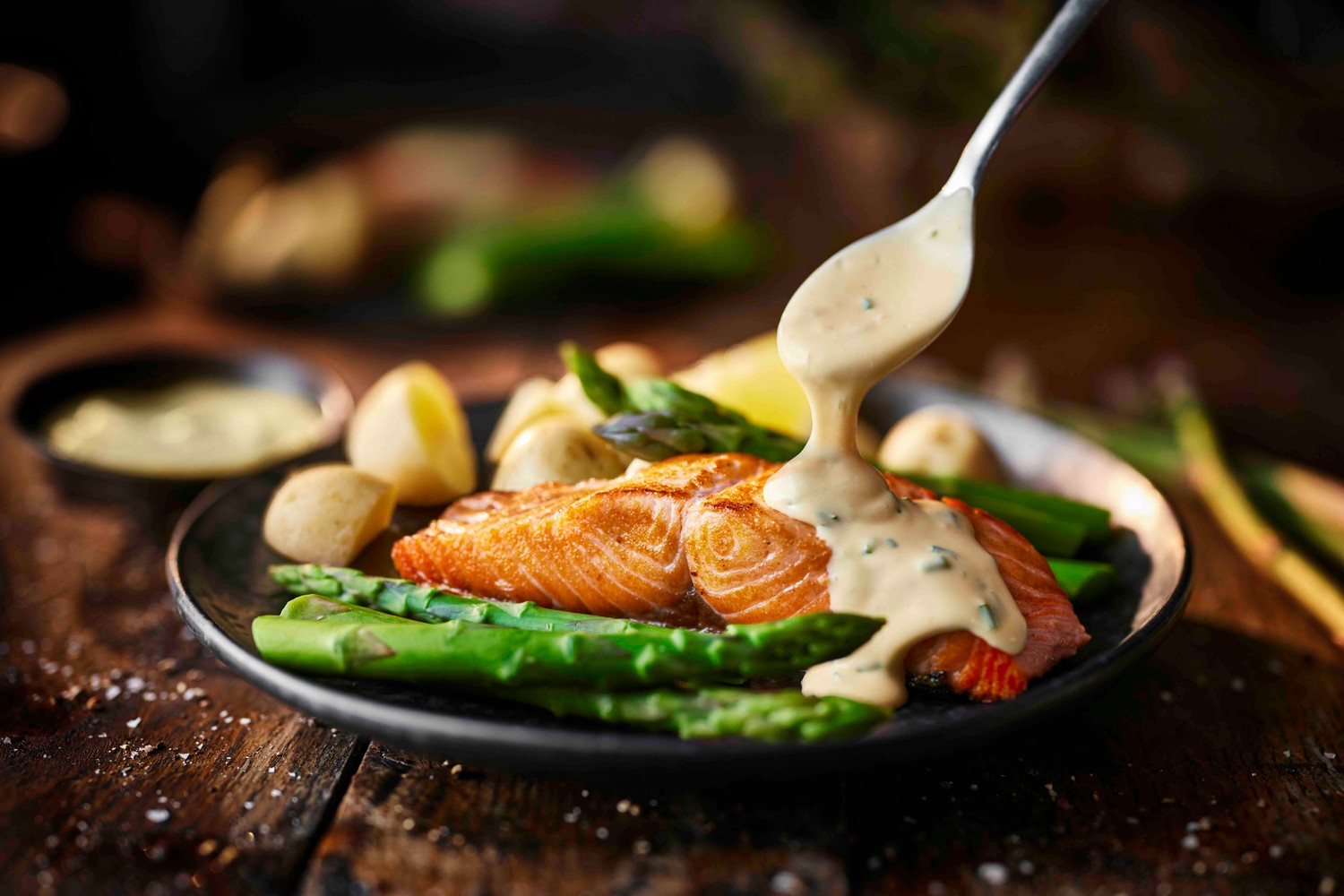 Salmon, asparagus and brown butter hollandaise