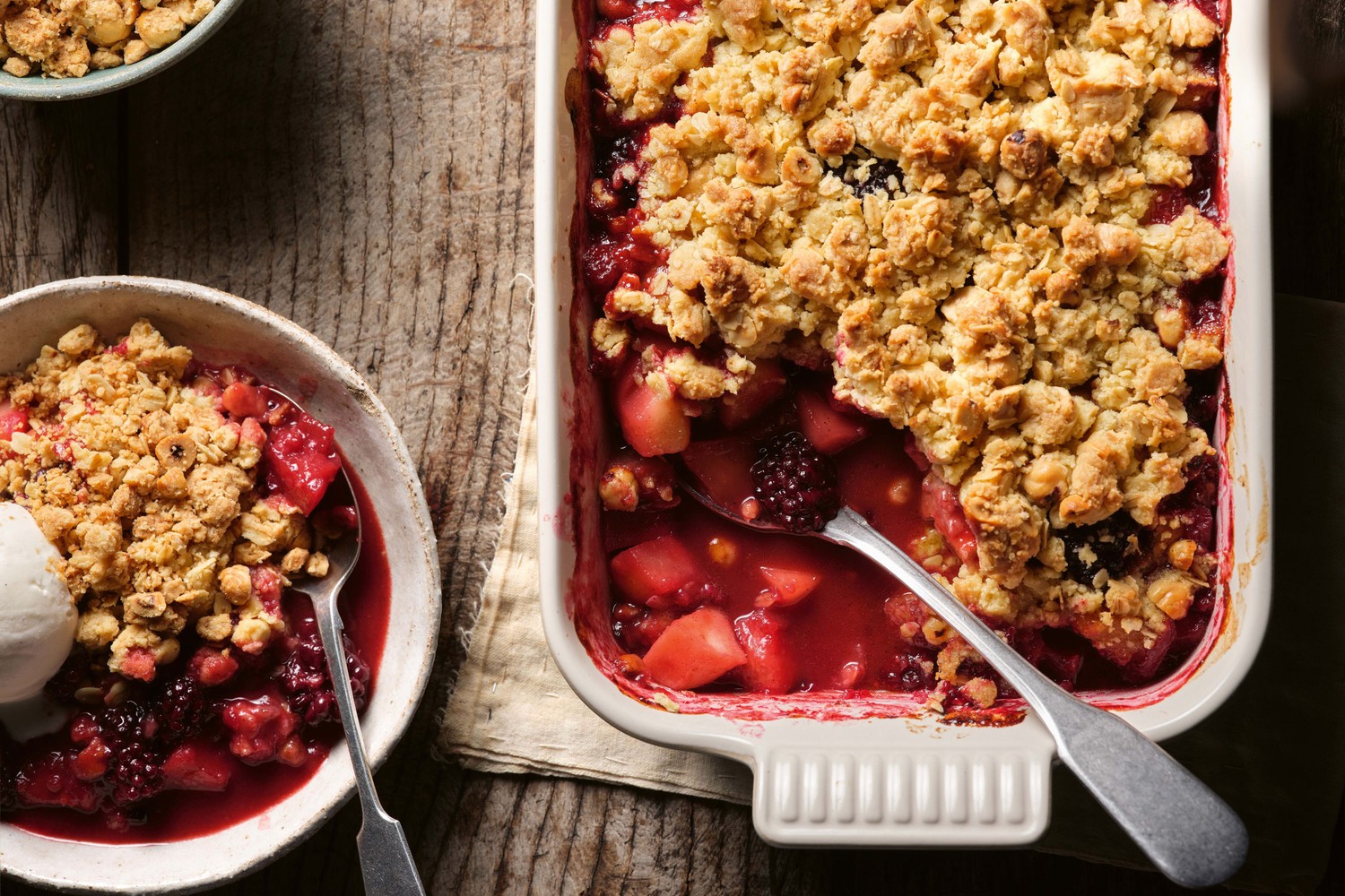 Blackberry, pear and apple crumble