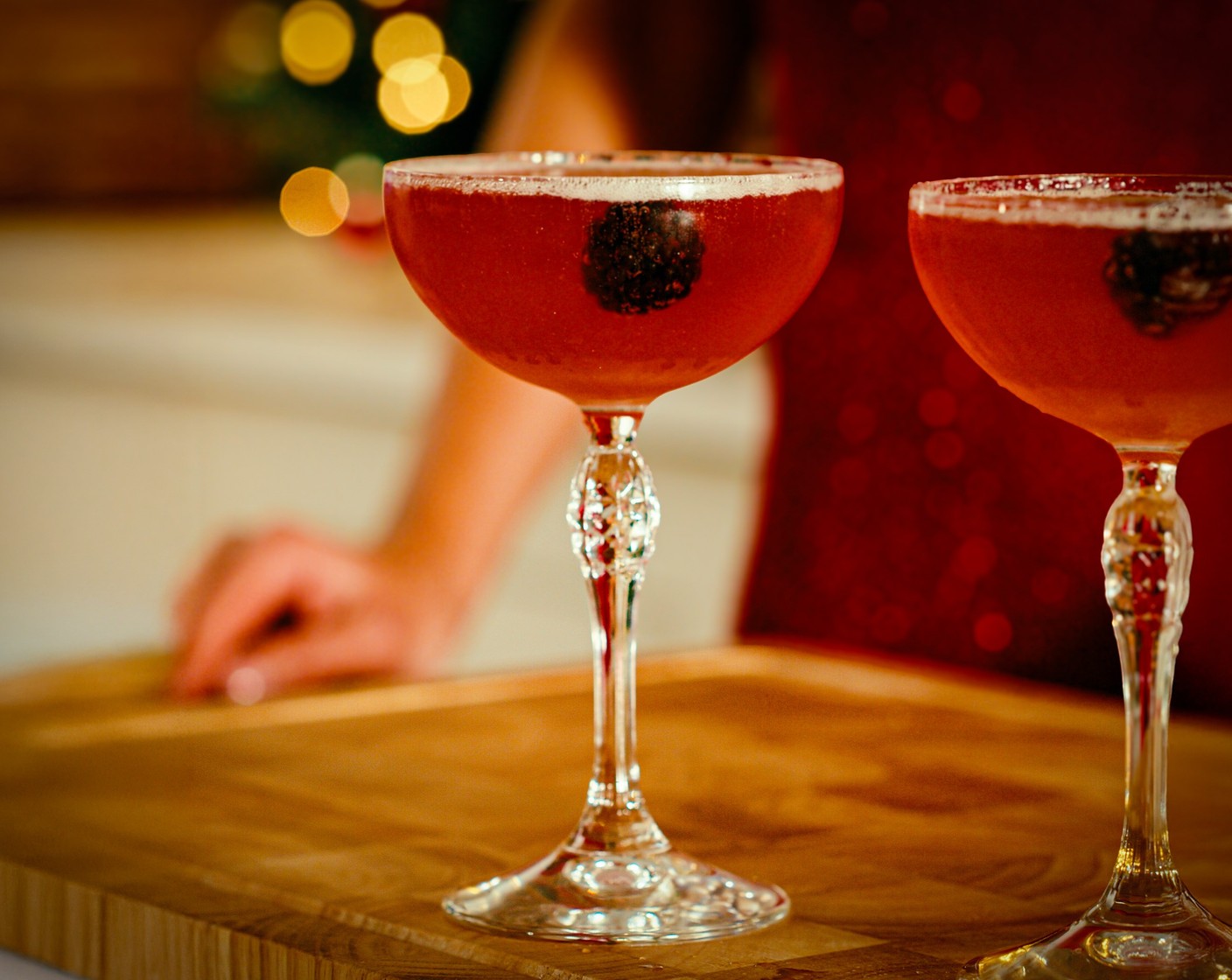 step 4 Garnish with a single blackberry (as needed) in each glass.