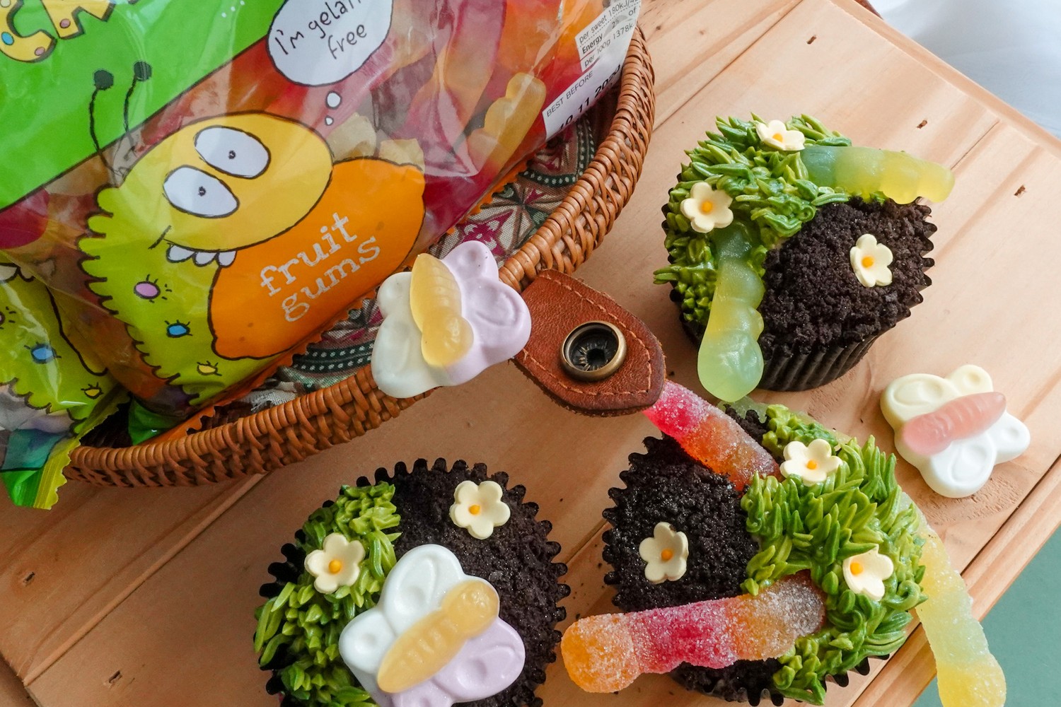 Colin the Caterpillar garden party cupcakes