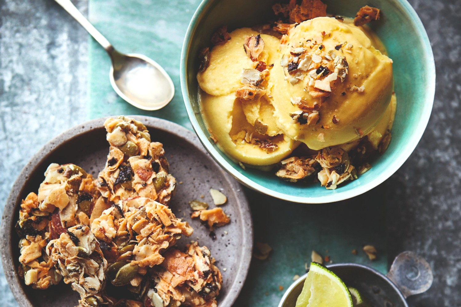 Five-minute mango fro-yo