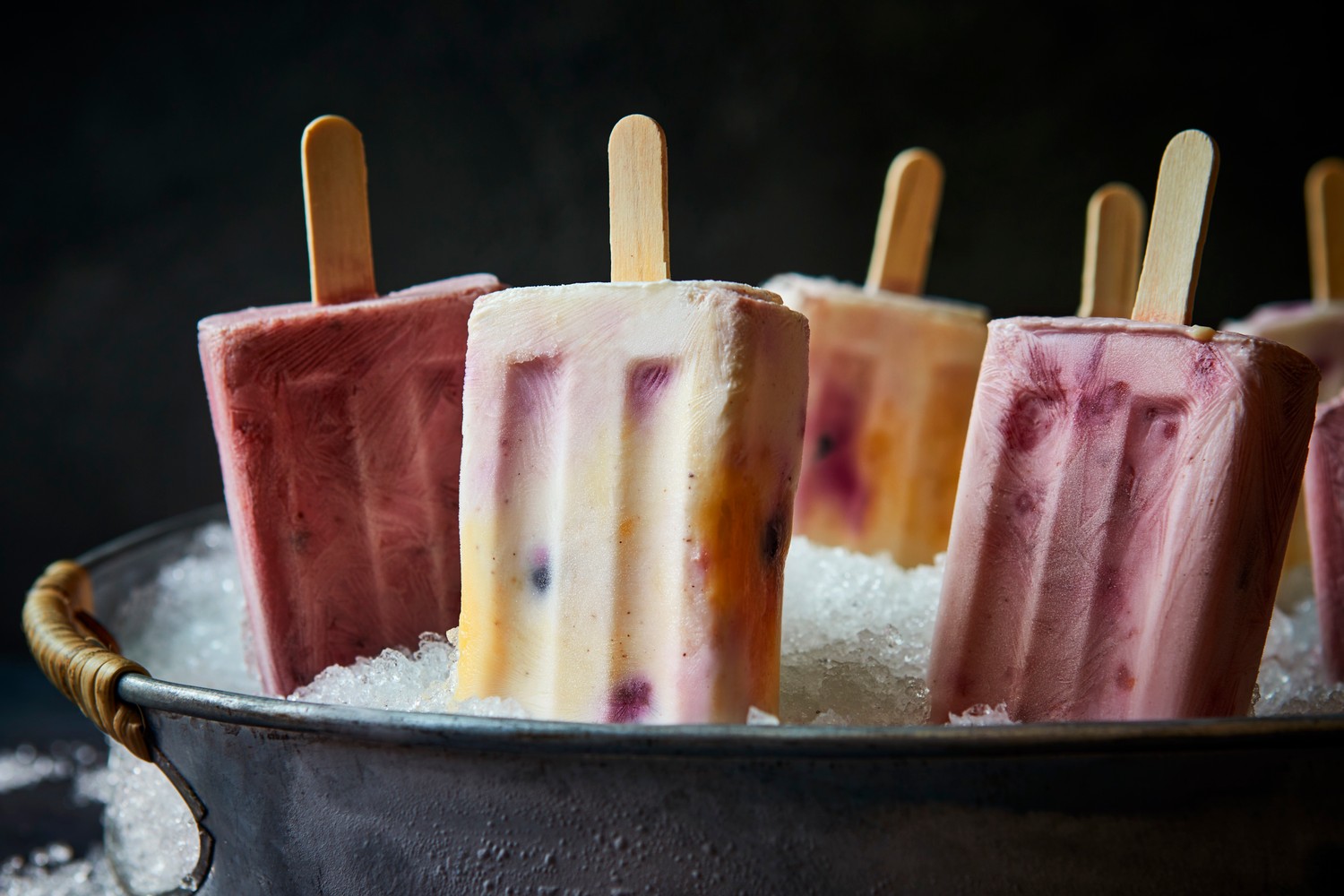 Easy yogurt ice lollies recipe