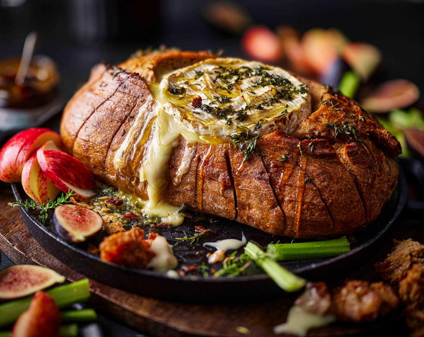 step 7 Bake for 20 minutes, until the bread is golden and the cheese has melted. Serve with the chutney (1 jar), apricot and sauternes fruit for cheese (1 jar), the celery (100 g), figs (4), apple (1) and the croutons on the side.